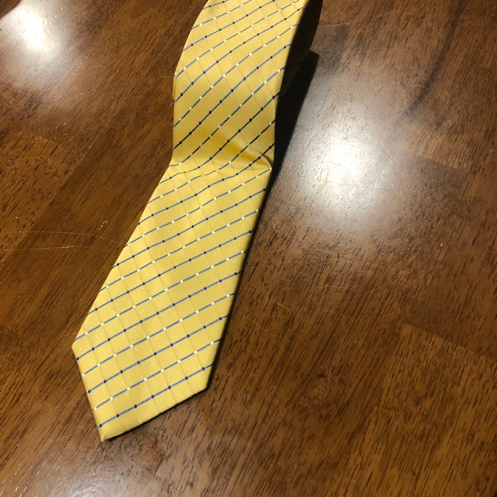 Geoffrey Beene Mens Yellow Tie